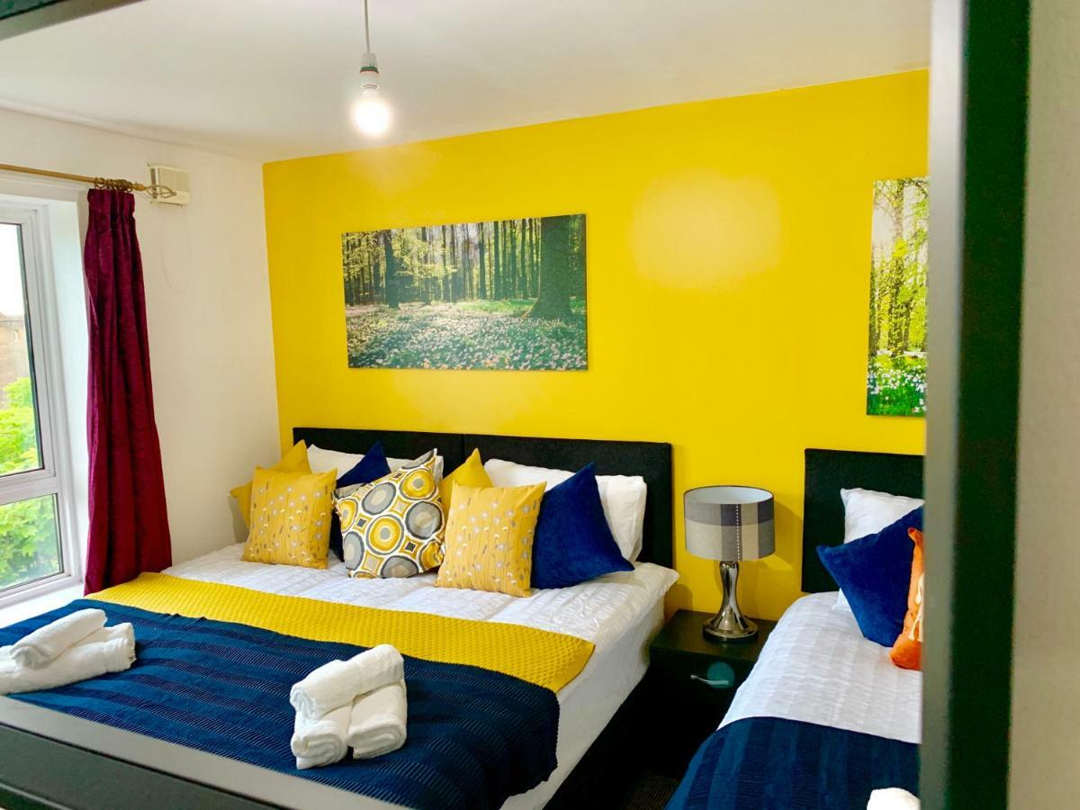 2 Bedrooms Modern Apartment, Lounge, Full Kitchen, Balcony, 5 Minutes Stratford Station London Exteriör bild